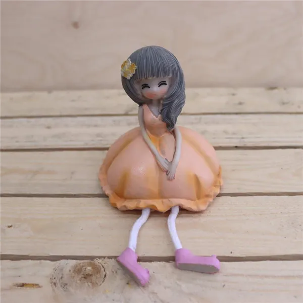 Decoration girl orange 371258-04