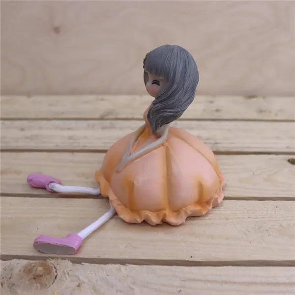 Decoration girl orange 371258-04