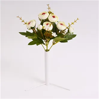 Spring bouquet of buttercups 371418-26