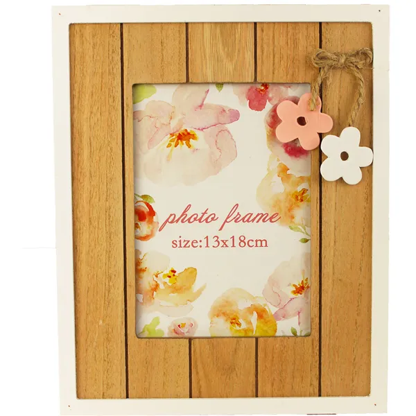 Wooden photo frame D0272