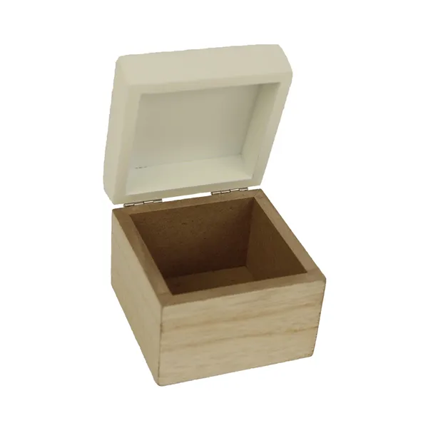 Wooden box D1326