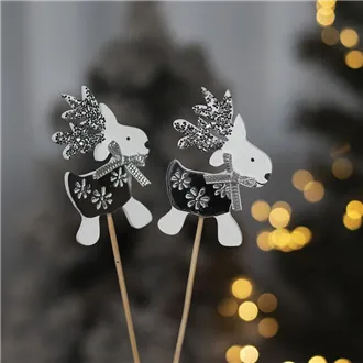 Reindeer on stick, 2pcs  D3508-28