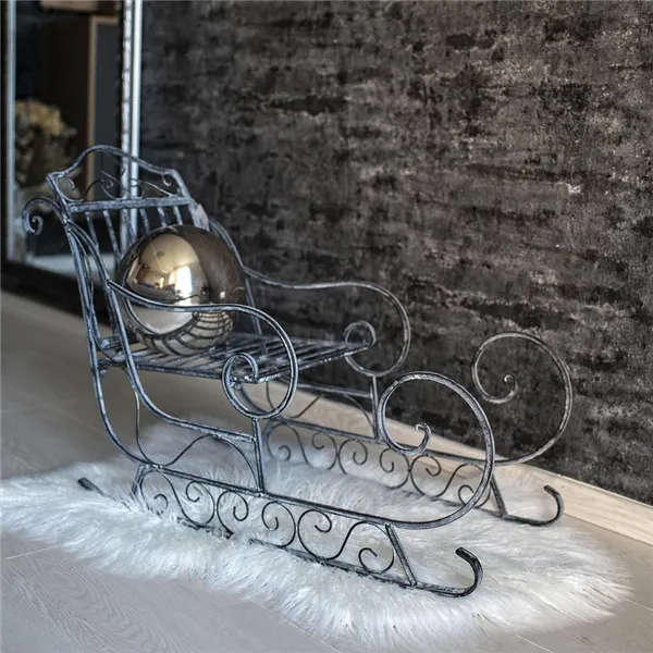 Decorative sled K3705