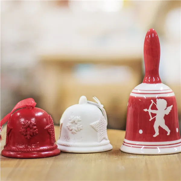 Porcelain bell X0429-08