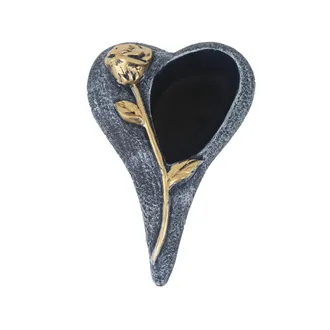 Cement Heart Planter X8274